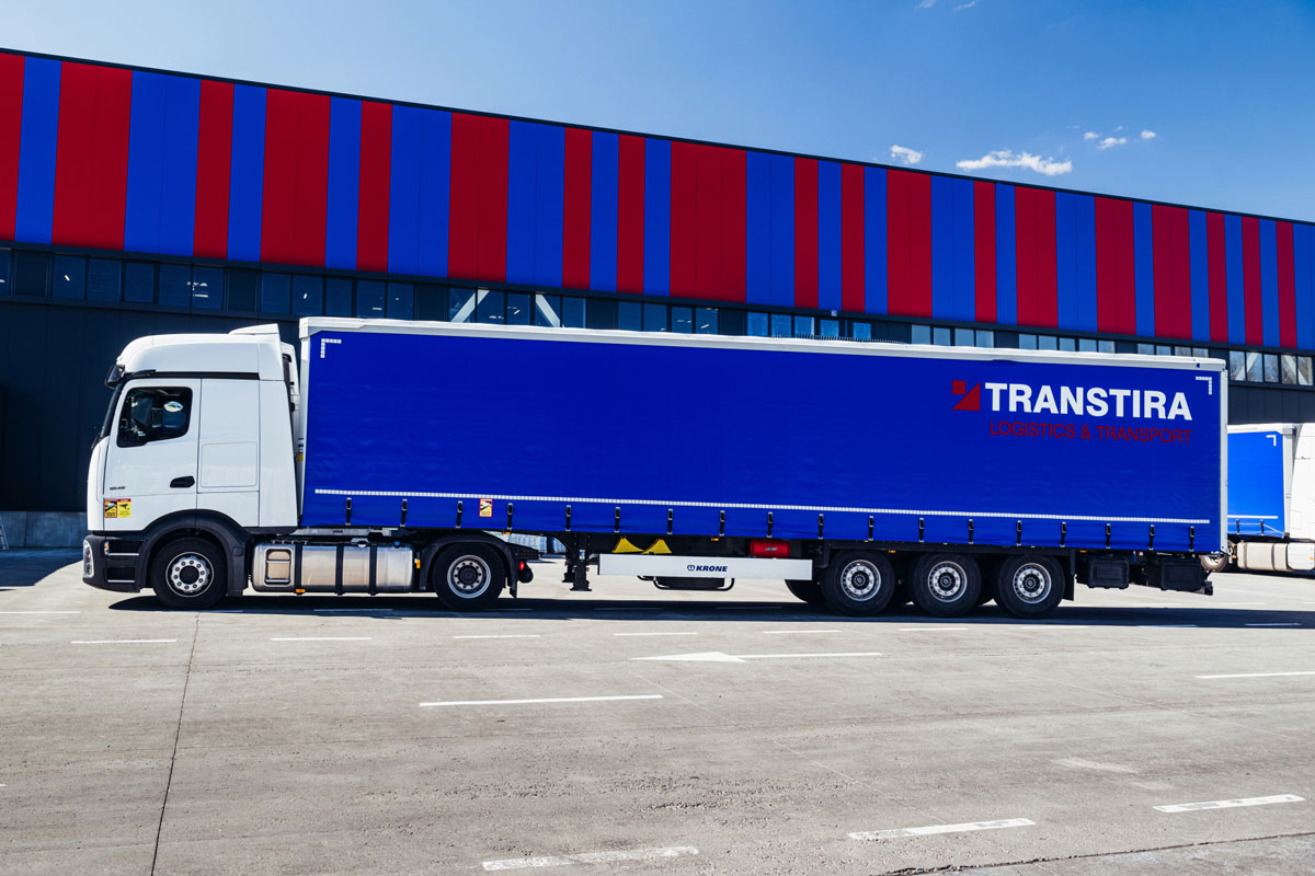 TRANSTIRA expands international long-haul fleet with Mercedes